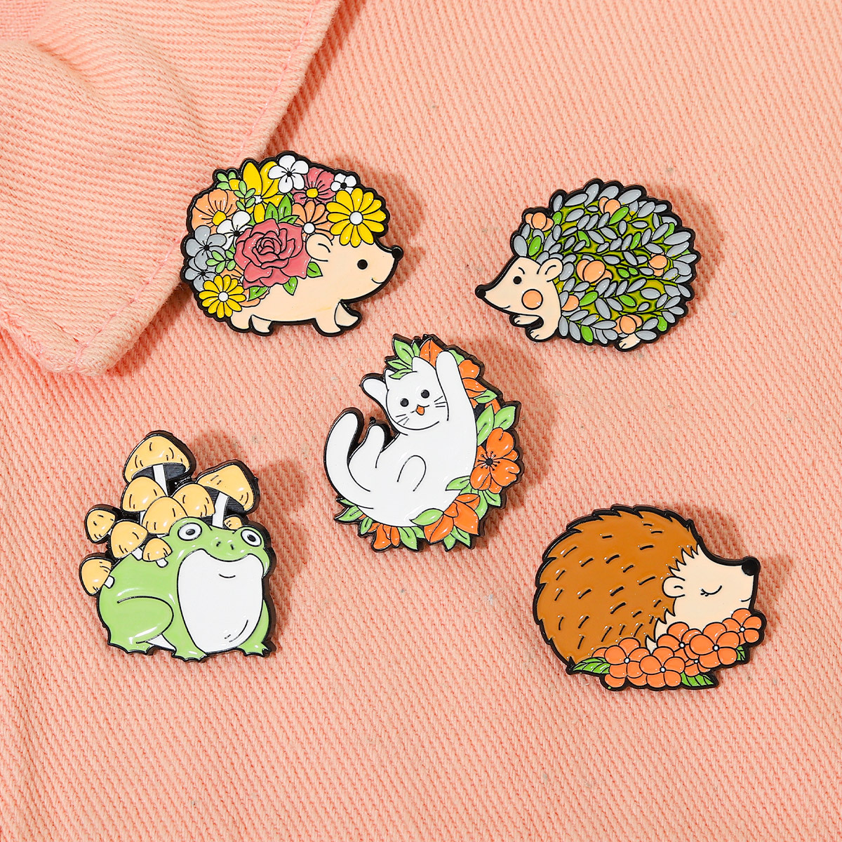 Fashion Hedgehog Cat Frog Alloy Enamel Unisex Brooches display picture 3
