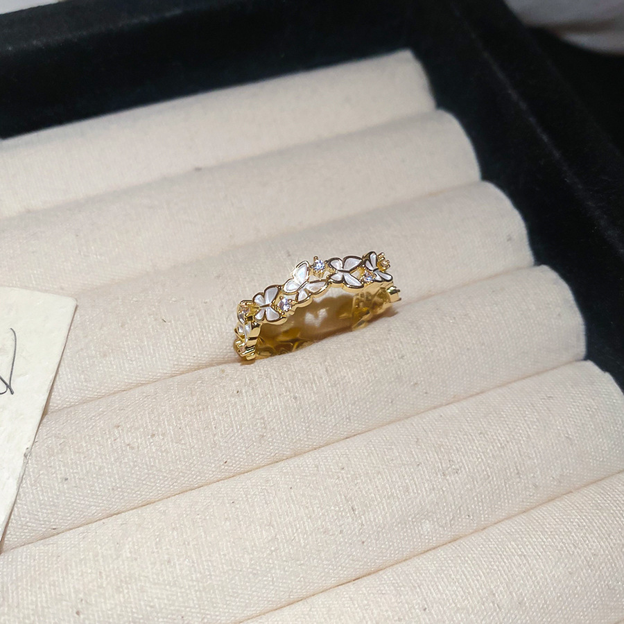 Bague élégante et raffinée, ornée d'une fleur en zircon et plaquée or véritable, pour l'index._voghion.com