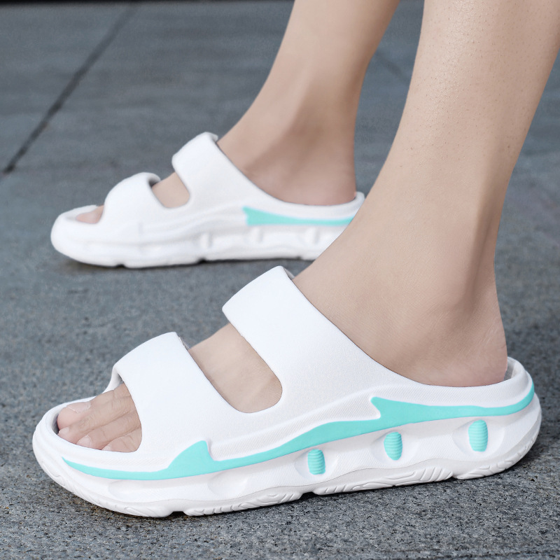 Zapatillas hombre 2025 nuevo verano antideslizante suela gruesa sensación de mierda sandalias y zapatillas pareja casa al aire libre zapatillas de dos desgaste