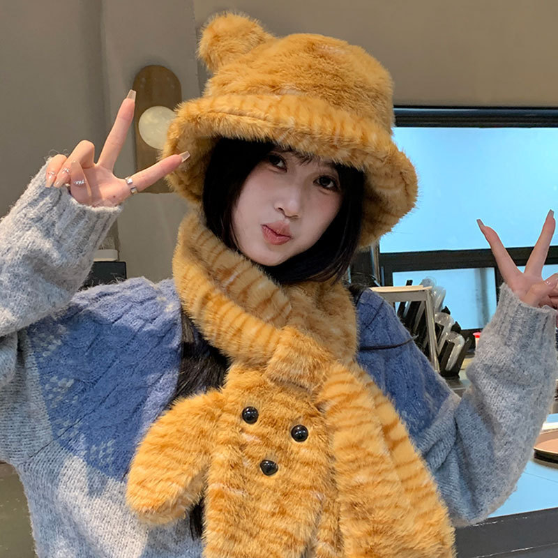 Demi-season velvet cute hat