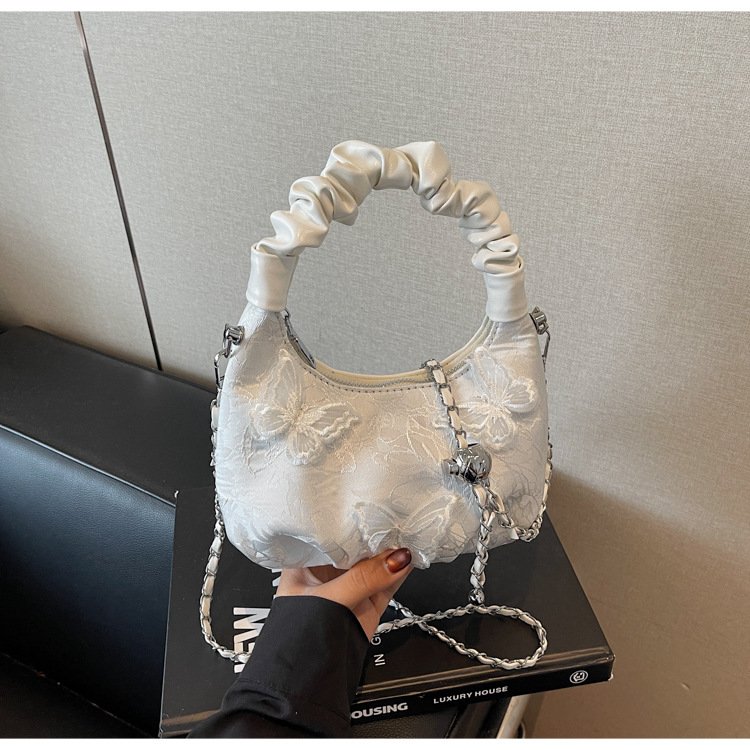 New Chinese-style embroidered bag for women, 2025 new summer commuting crossbody bag, niche ancient-style hand-held bucket bag undefined