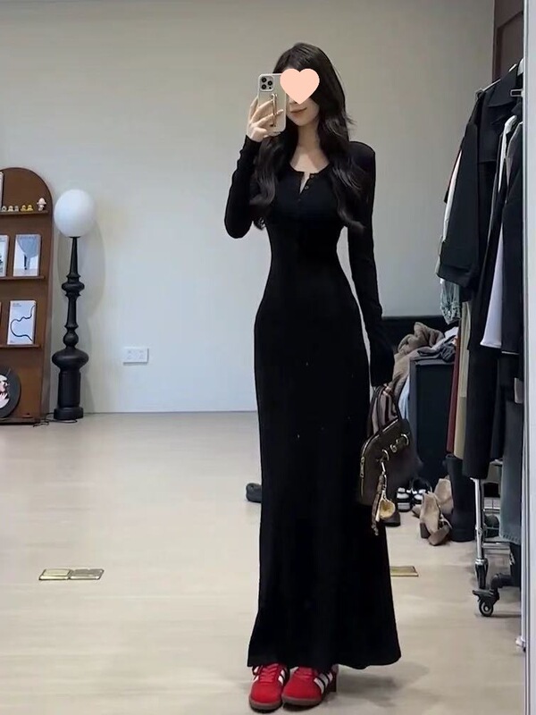 Tea Style Lazy Design Gray Button Dress Autumn and Winter 2024 New Elegant Retro Slim Long-Sleeved Dress Tea Style Lazy Design Gray Button Dress Autumn and Winter 2024 New Elegant Retro Slim Long-Sleeved Dress