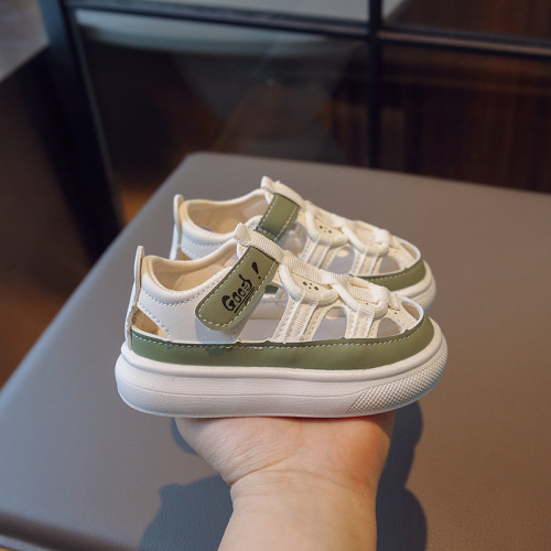 Drop shipping new summer half sandals for children, soft sole anti-kick sandals for boys and girls, leather sandals, hollow hole shoes