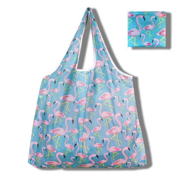 Capacious folding shopping bag