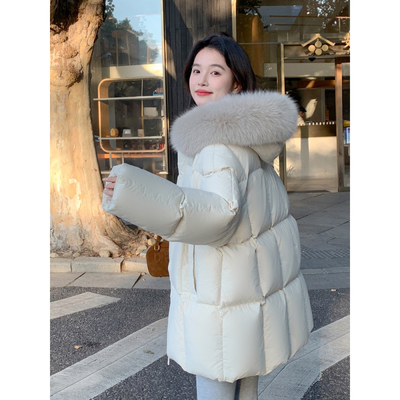 莫斯科的冬三星可溯源大毛领连帽羽绒服女2024年新款白鸭绒外套冬