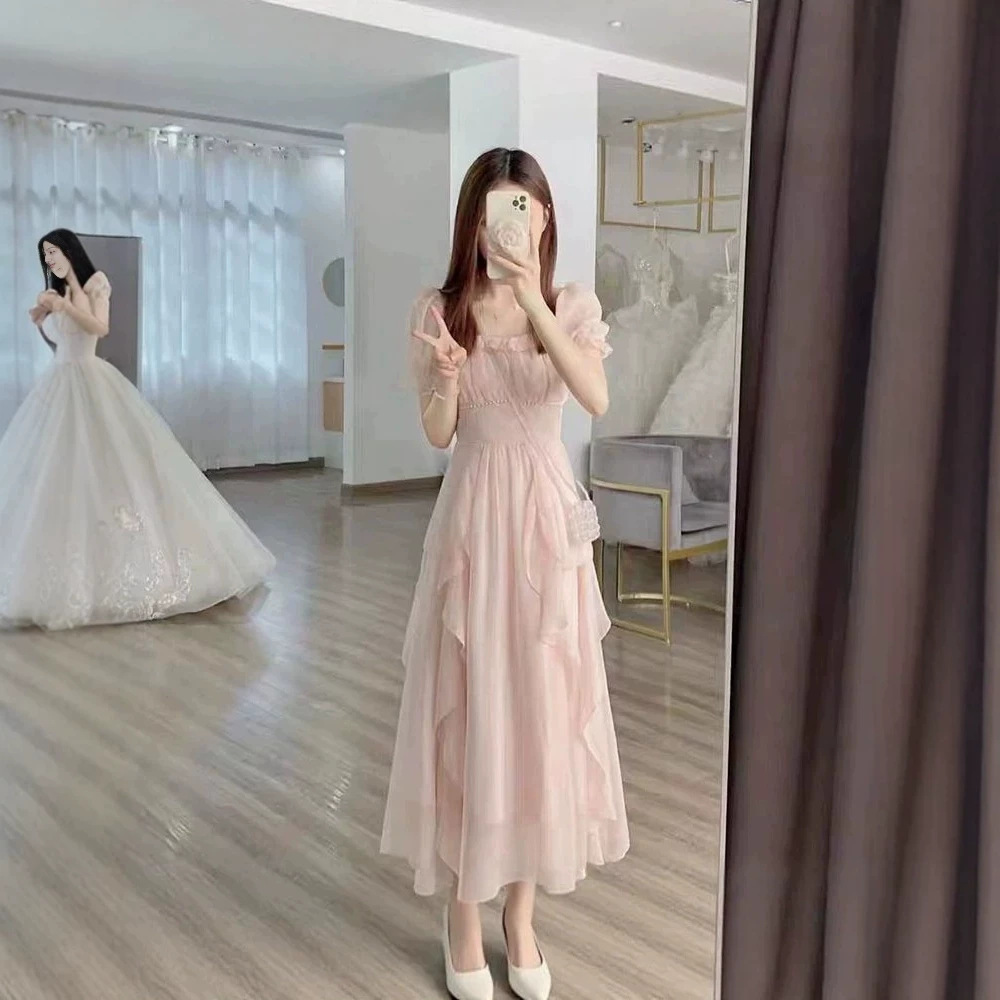 Váy maxi nữ thắt eo chất liệu voan mềm mại, dáng suông dài quá gối — màu hồng