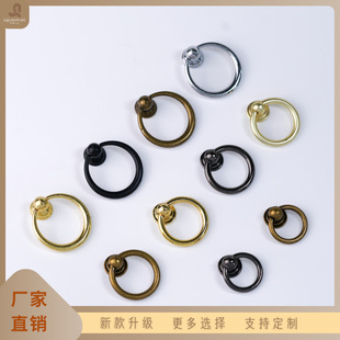 �S��ֱ�N�A�h�ο׺��s�F��С���ֳ���b��\�Ͻ����ַ¹żҾ����