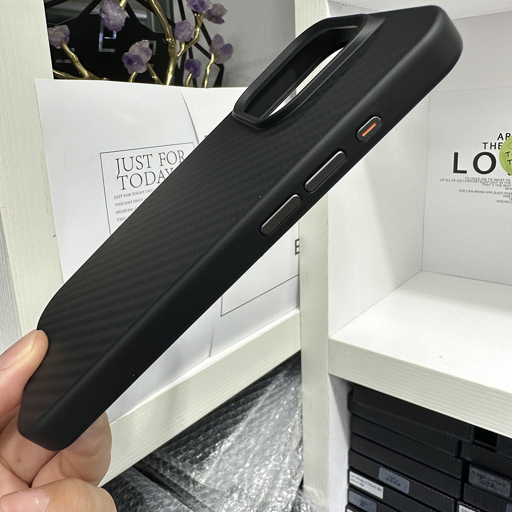 Kevlar Magnetic Phone Case For Iphone 15 Pro Max And 15 Plus_voghion.com