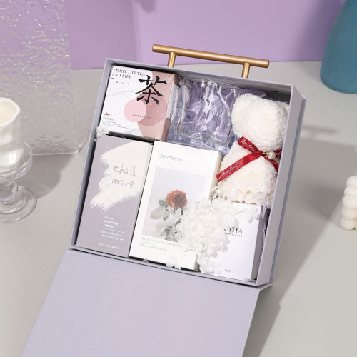 New Chinese style tassel brocade box Valentine's Day portable gift box Wedding gift packaging box Customized souvenir box