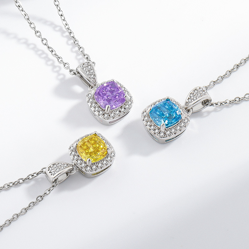 Schmuckset Mit Funkelndem Quadratischem Edelstein Und Ohrringen_voghion.com