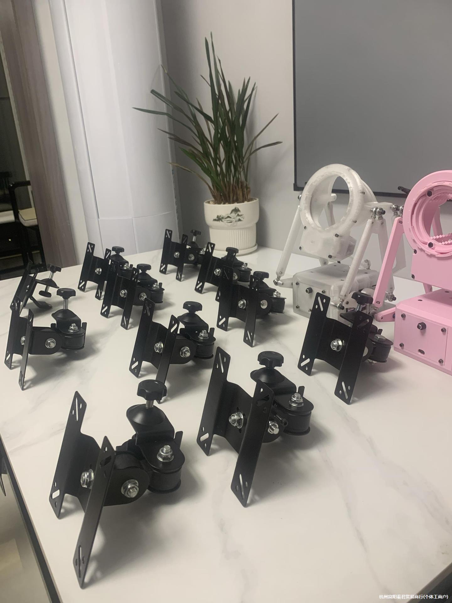 sr6 ,osr2/通用，固定支架，可以调节左右上下旋转