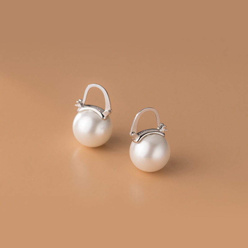 S925 botón de orejas de plata para mujeres estilo japonés simple perlas sintéticas dulces pendientes cortos joyas de orejas G1185