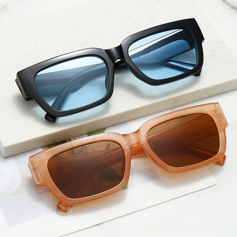 Travel sports capacious sunglasses solar-powered, UV protection