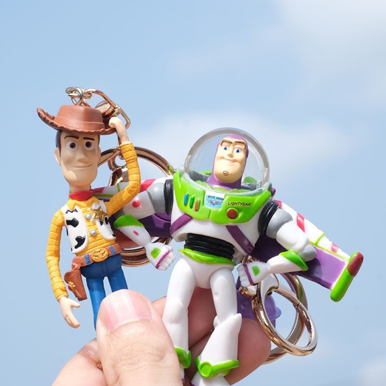 (Agencia) comercio exterior transfronterizo juguetes movilización total Buzz Lightyear Hoodie colgante llavero de salida de aire fragancia