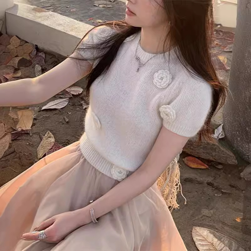 法式甜美立体钩花圆领短袖针织衫女夏白色羊毛马海毛短款毛衣上衣