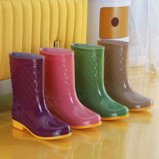 Fashion mid-barrel waterproof shoes work rain boots non-slip rain boots women's rubber shoes kitchen tread water casual soft bottom wear-resistant shoes