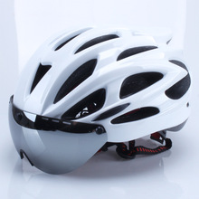 自行车头盔风镜一体山地公路骑行单车帽子男女安全帽装备超轻
