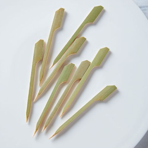 Green leather iron cannon skewers square pole disposable Oden skewers spicy hot skewers fragrant Bobo chicken bamboo skewers barbecue skewers