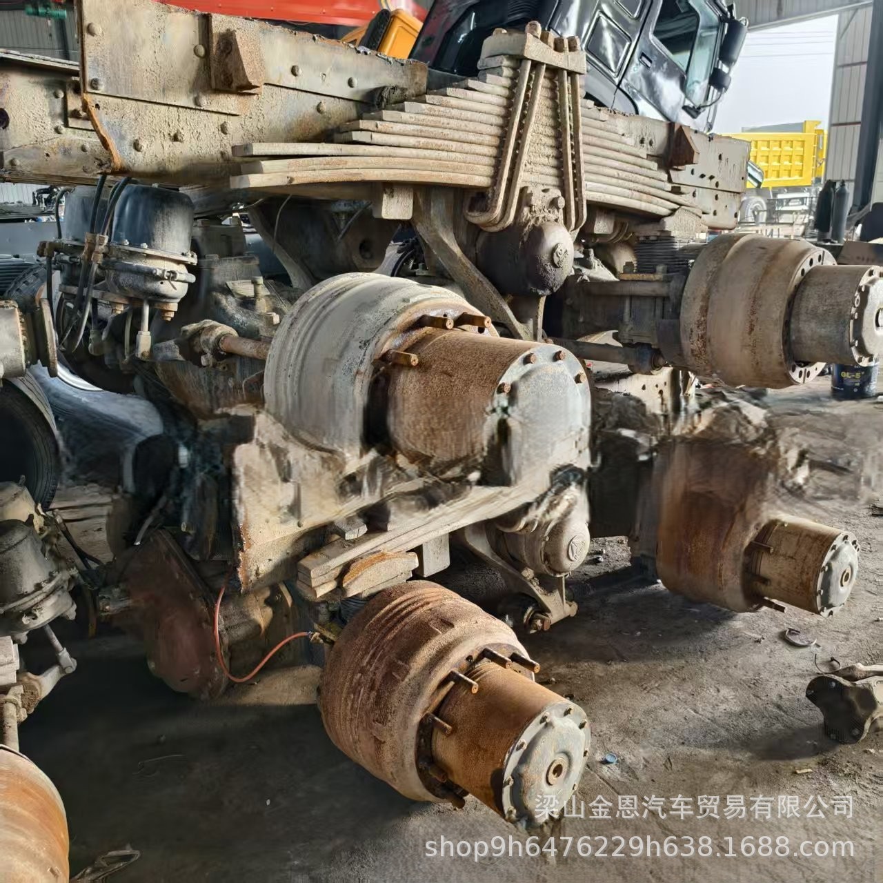 Exporting Sinotruk Ac16 Weichai Steyr Hande Front and Rear Axles Hw10.Hw12 Transmission Wd615 Engine