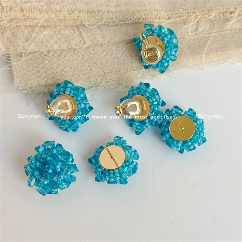 Синий браслет с бисером, серьги handmade, клипсы на ухо переплетенные, mosquito coil