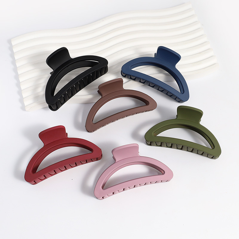 Amazon Venta caliente Frosted clip grande geométrica trasera horquilla elegante temperamento tiburón clip de alto grado tocado