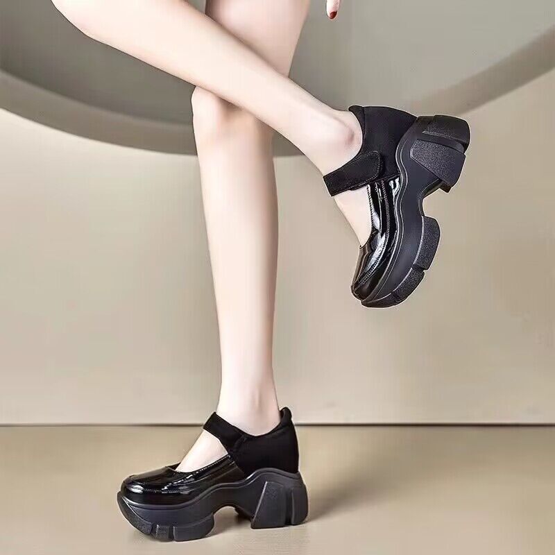 Women's 2026 New Summer Breathable Casual Versatile Fashion Thick-Soled High-Heeled Leather Shoes with Hidden Height Increase Women's 2026 New Summer Breathable Casual Versatile Fashion Thick-Soled High-Heeled Leather Shoes with Hidden Height Increase