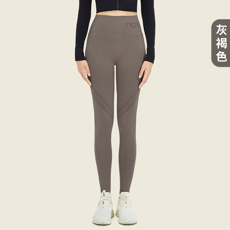 Gray -brown