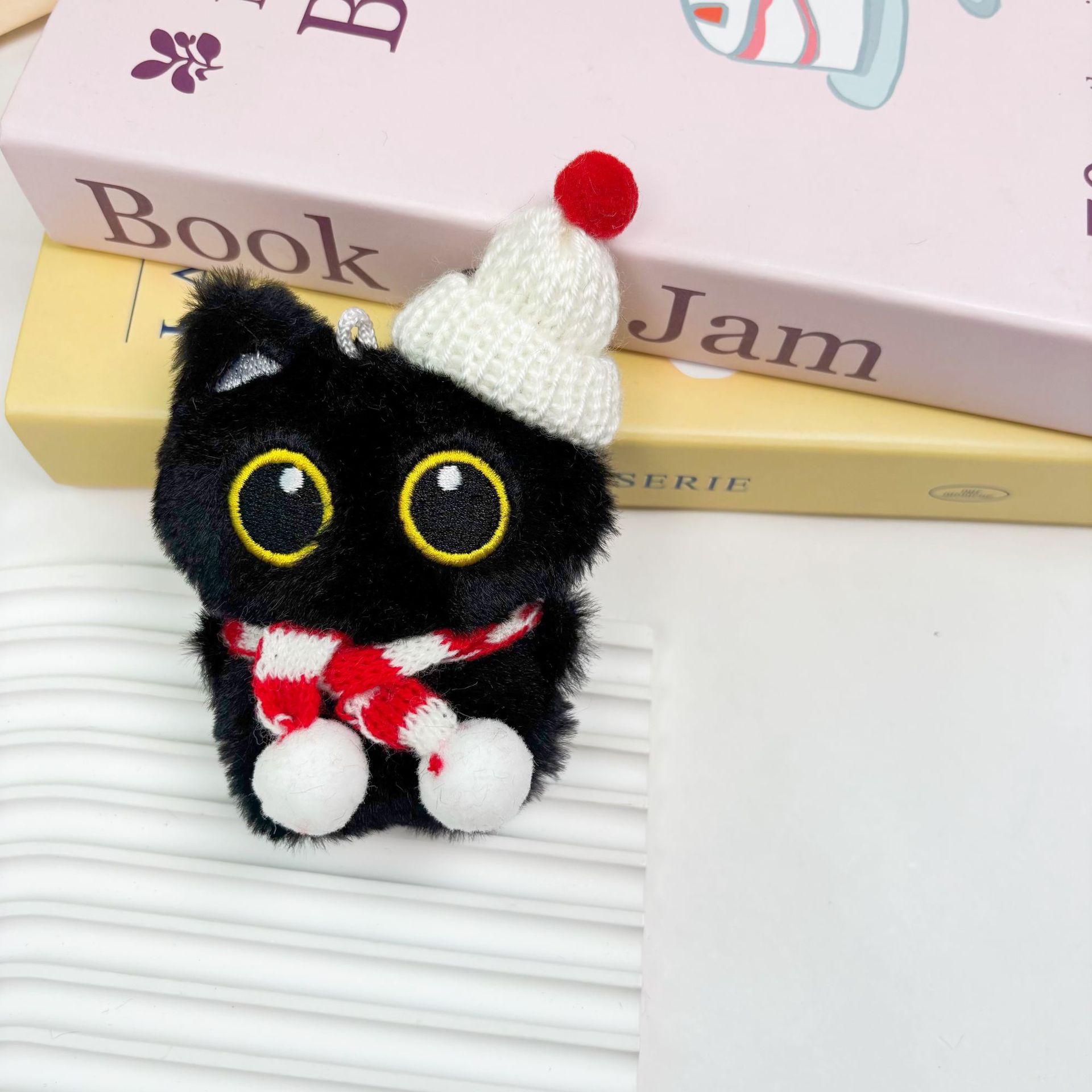 Linda muñeca de peluche pequeño gato negro colgante chirriante colgante de todo fósforo bolso de gato llavero colgante al por mayor