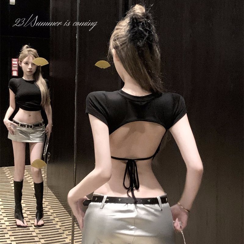 Black hot girl short-sleeved T-shirt women's chic short backless lace-up sexy careful machine design sense niche top Black hot girl short-sleeved T-shirt women's chic short backless lace-up sexy careful machine design sense niche top