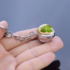 Luminous Four-Leaf Clover Keychain with Night Light Lucky Crystal Ball Keychain, Saint Patrick's Day Gift from Ireland