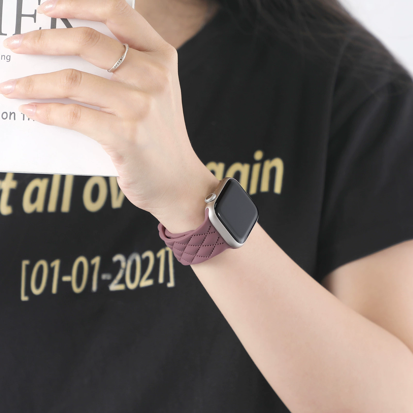 Applicable Apple Watch iWatch S8 9 7 Ultral series cable texture eight -character silicone strap