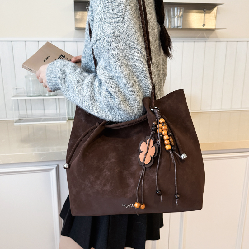 Borsa a spalla vintage in velluto grande per donna_voghion.com