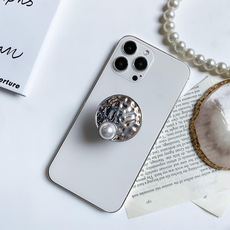 Support d'airbag de téléphone portable avec adhésif, anneau de support paresseux de bureau en métal créatif extensible et pliable à grande perle_voghion.com