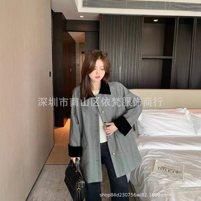 Shenzhen Nanyou Factory Direct Velvet Lasel Stitching Herringbone Pattern Retro Gray Wool Mid-length Coat Shenzhen Nanyou Factory Direct Velvet Lasel Stitching Herringbone Pattern Retro Gray Wool Mid-length Coat