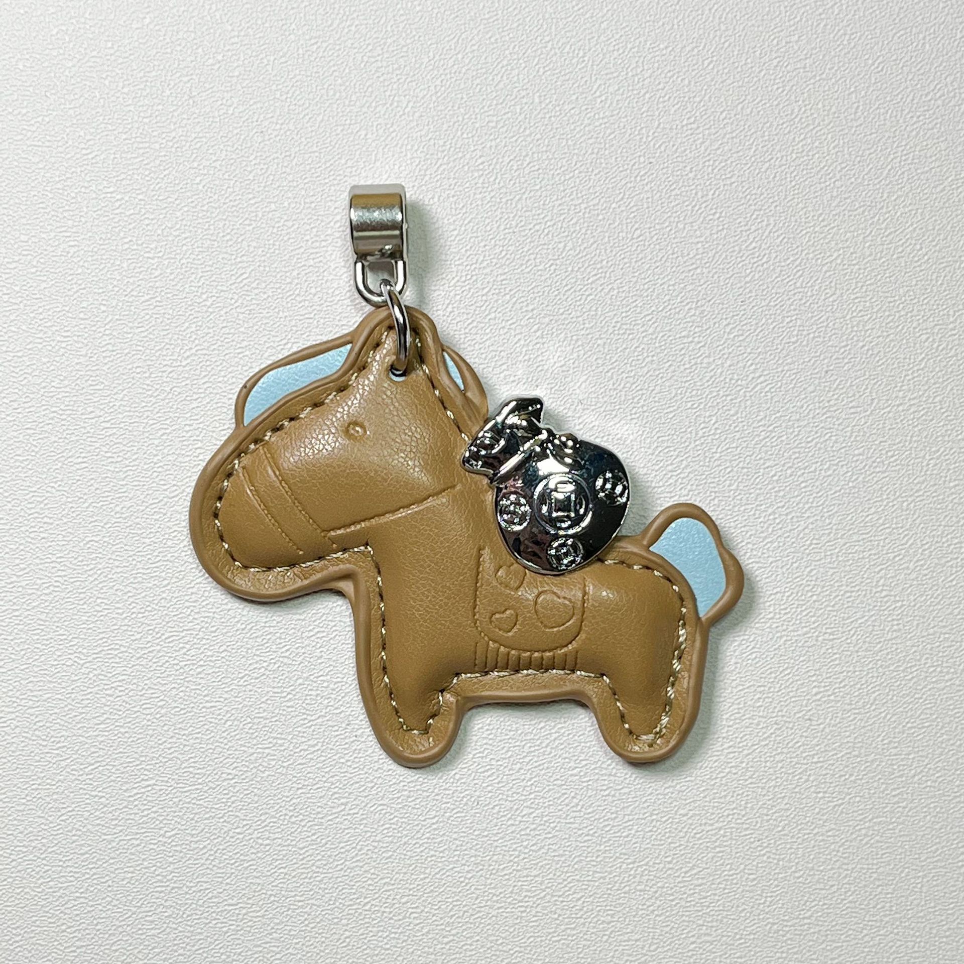 すぐにお金があります。