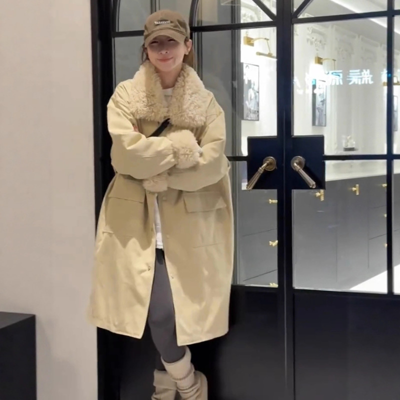 Workwear Style Mid-Length Parka down Jacket with Lamb Fur Collar for Women Winter 2025 New Design White Duck down