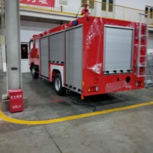 广东消防车卷帘门 特种车用卷帘门 电动消防车卷帘门