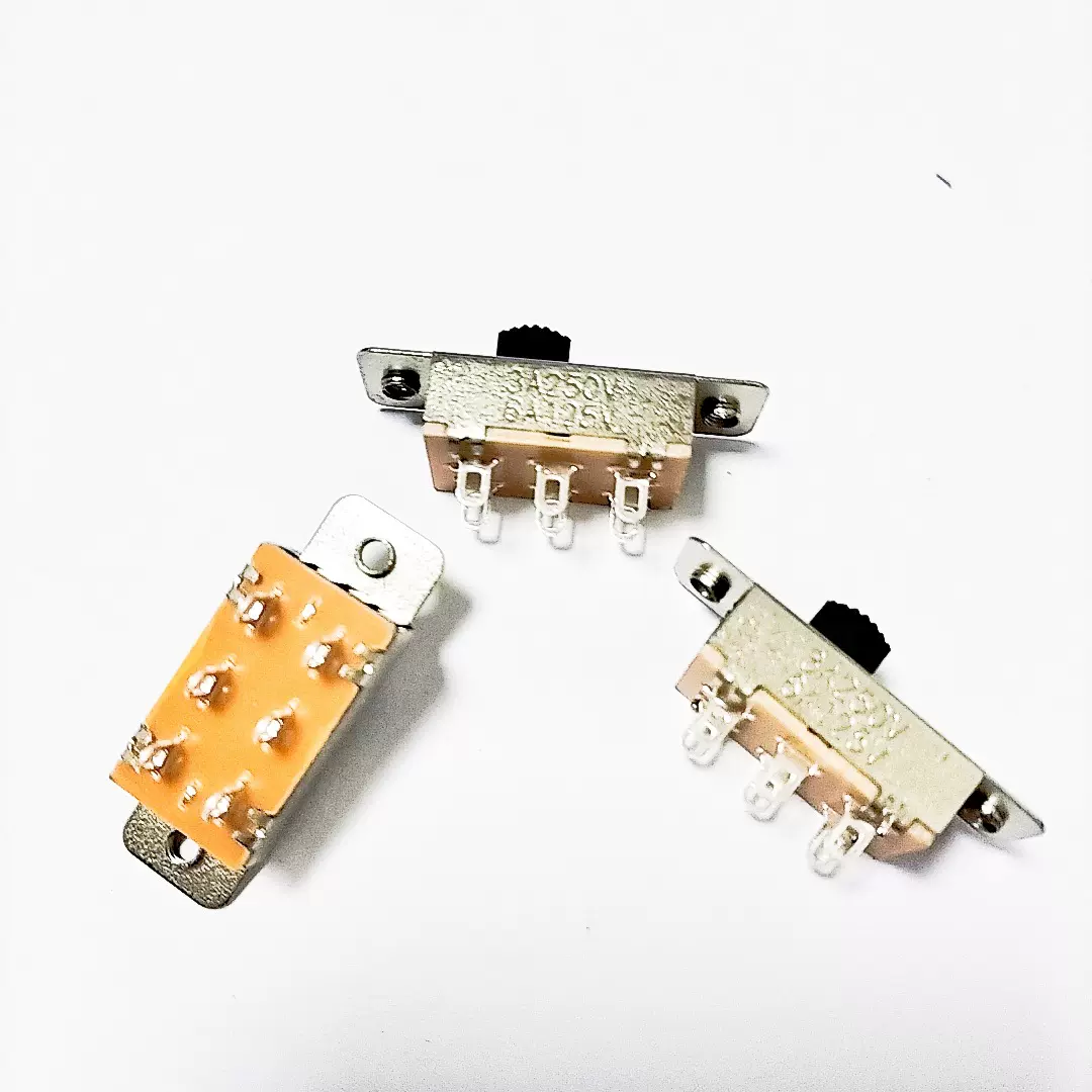 源头工厂SS23F19双排三档2P3T立式大电流有螺牙双极三位拨动开关