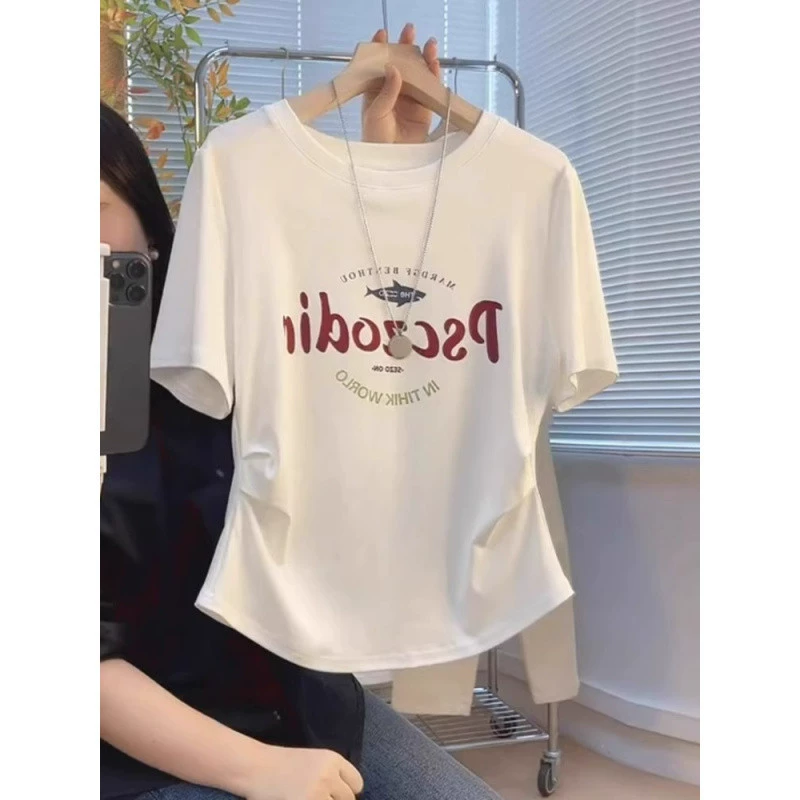 YS8 высококачественная белая футболка с принтом, женская летняя майка с коротким рукавом, новинка 2025 года, модный стиль, подчеркивающий талию.