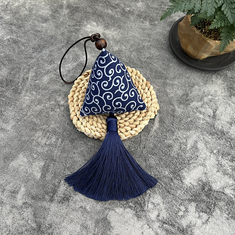 Boat Boat Festival Zongzi saco de tela hecha a mano DIY material paquete de hoja de moxiyi colgante antiguo colgante de automóvil creativo