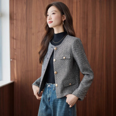 灰色毛呢小香风外套女2025新款高级感时尚气质羊毛小个子短款上衣
