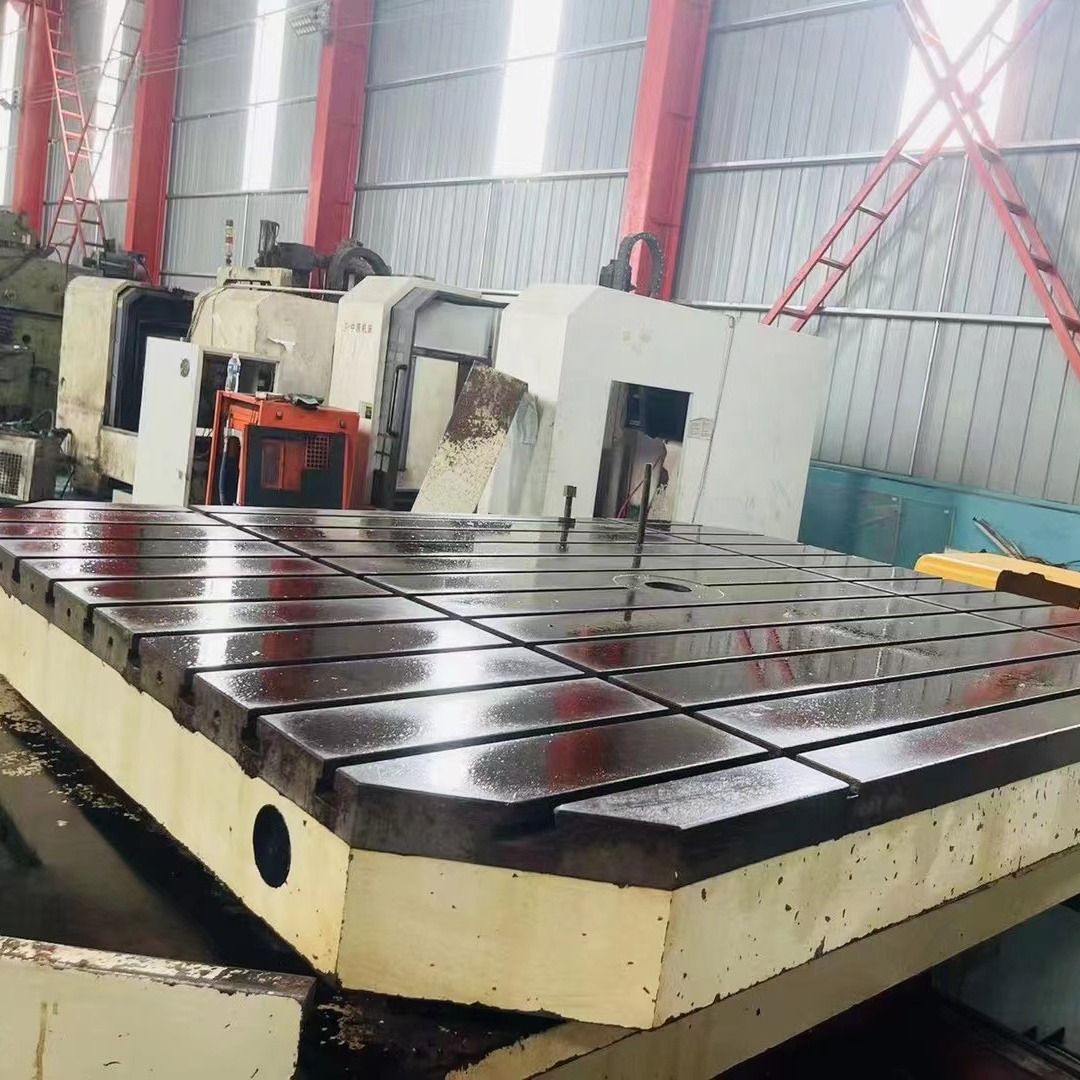 出售昆明道斯数控刨台式镗铣加工中心WHN130Q，西门子840D系统