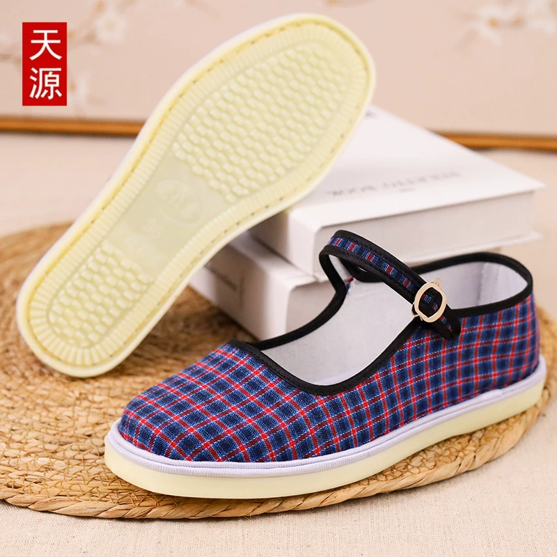 Новые женские одиночные туфли плоские старые пекинские женские туфли дикие мягкие подошвы и легкие слова