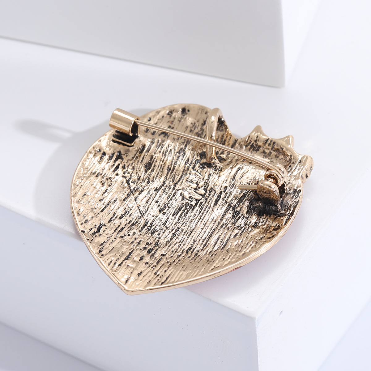 Vintage Style, Classic Style Style Vintage Style Classic Style Pin Heart Shape Cat Alloy Women's Brooches