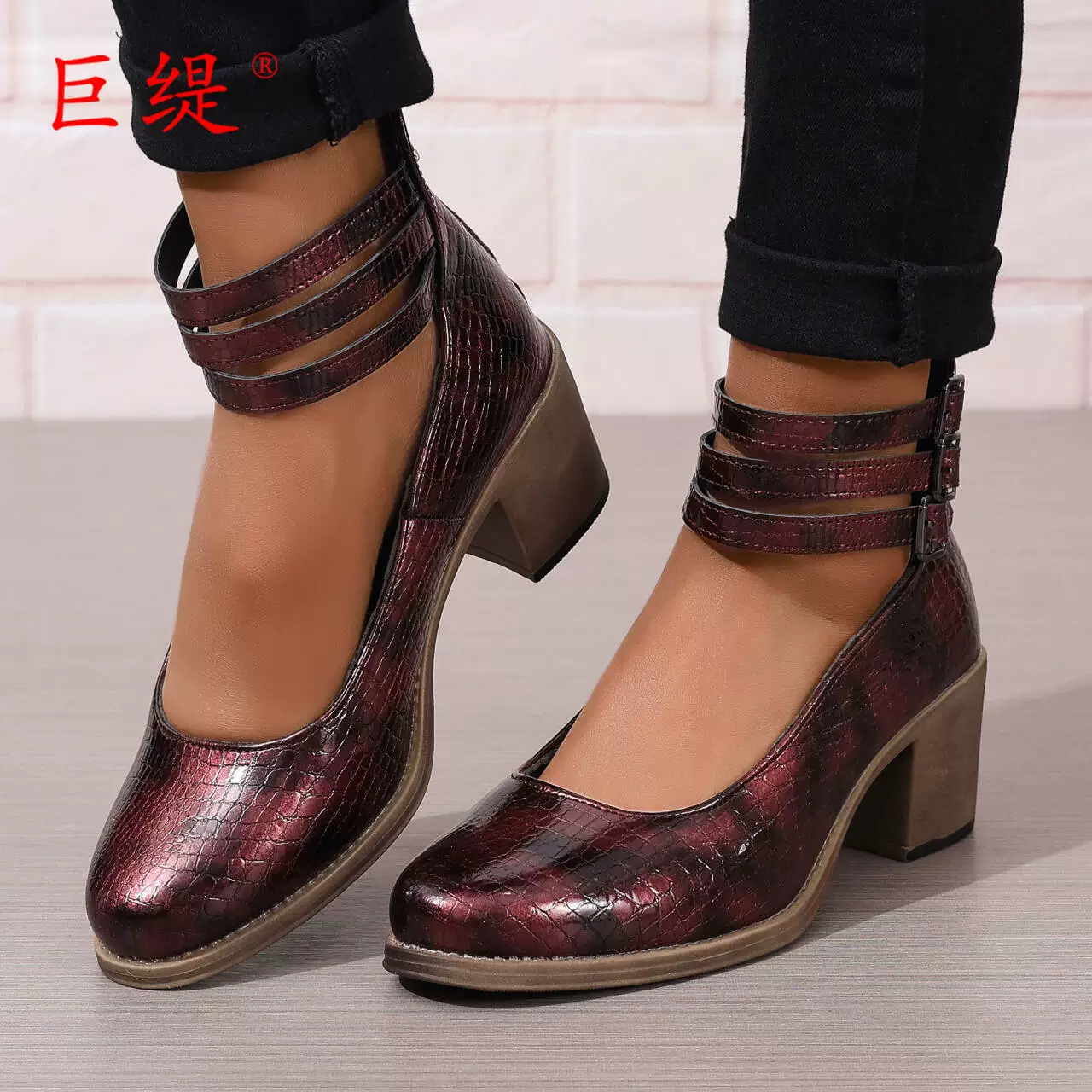 Туфли Juti 2025 Amazon Shopee, независимая станция, европейский и американский экспорт, ретро, большие размеры 36-42, толстый каблук, задняя молния.