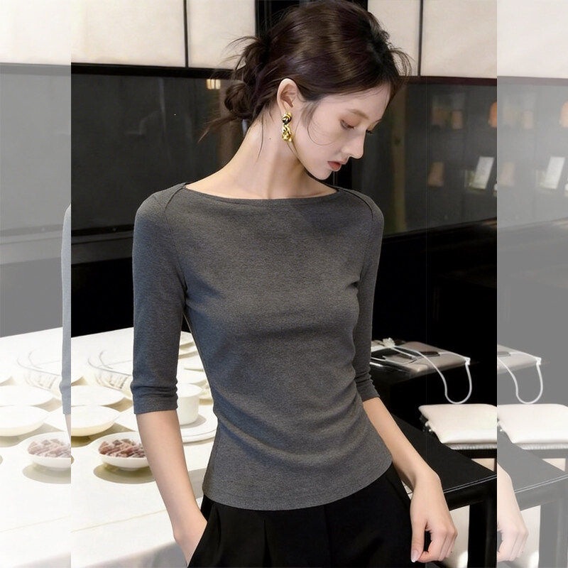High-End Gray Boat Neck Mid-Sleeve T-Shirt for Women, Summer 2026 New Style, Slim Fit, Versatile, Stylish Five-Quarter Sleeve Top High-End Gray Boat Neck Mid-Sleeve T-Shirt for Women, Summer 2026 New Style, Slim Fit, Versatile, Stylish Five-Quarter Sleeve Top
