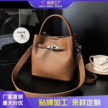 �羳2026�����¿��Լ�����������ɫˮͰ��ͨ�����е����б���