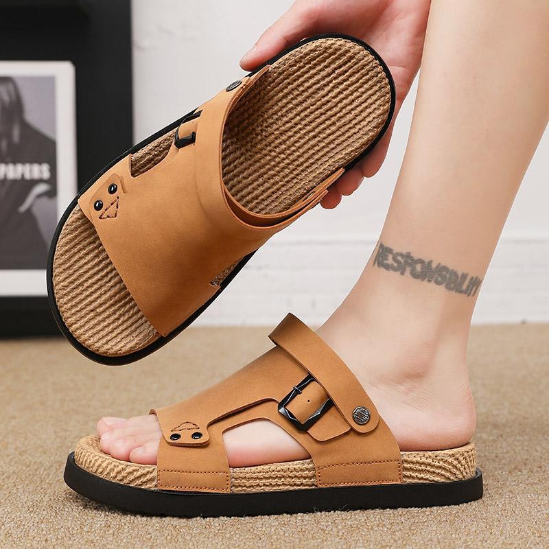 Summer New Men's Beach Sandals and Slippers Are Breathable, Comfortable, Easy to Walk, Lightweight, Soft, Wear-Resistant and Foldable