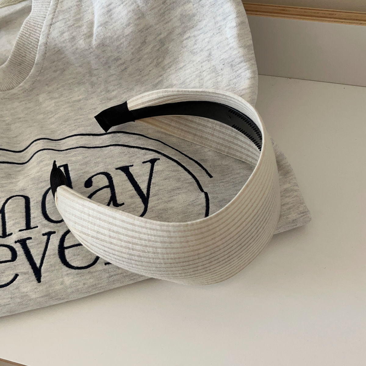 Yi Mengling adornamiento de cabello ins clip correa de cabello mujer banda ancha banda de cabeza de punto avanzada lavado de la cara con la misma banda de cabello