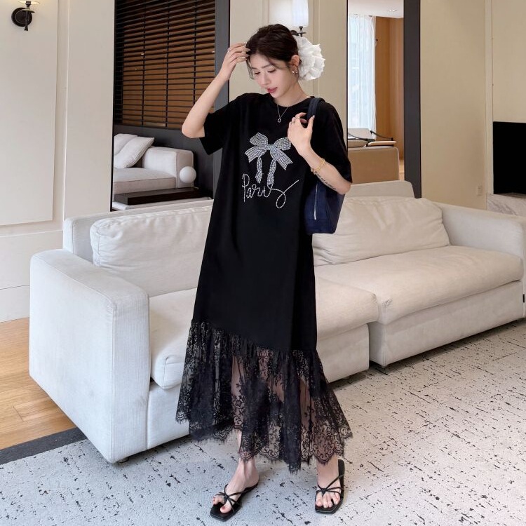Fake Two-Piece Spliced Long Over-The-Knee Dress, Loose Summer Dress with a Stylish Design, Lace Trim, Lazy T-Shirt Style Long Dress